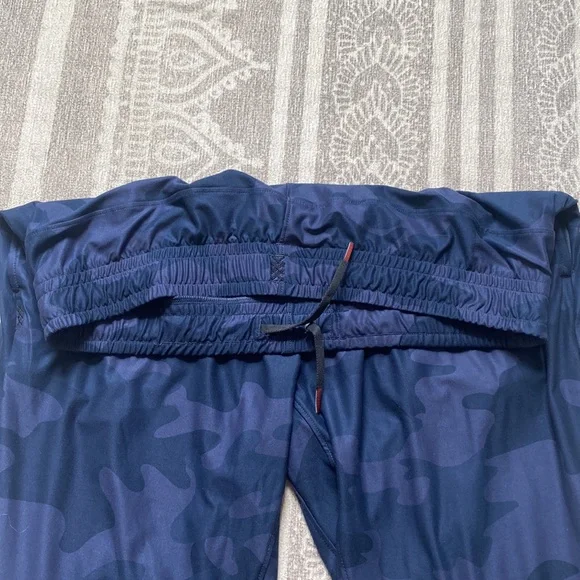 Rhone Reign Midweight Jogger Pants in Outer Space Camo - Picture 6 of 13